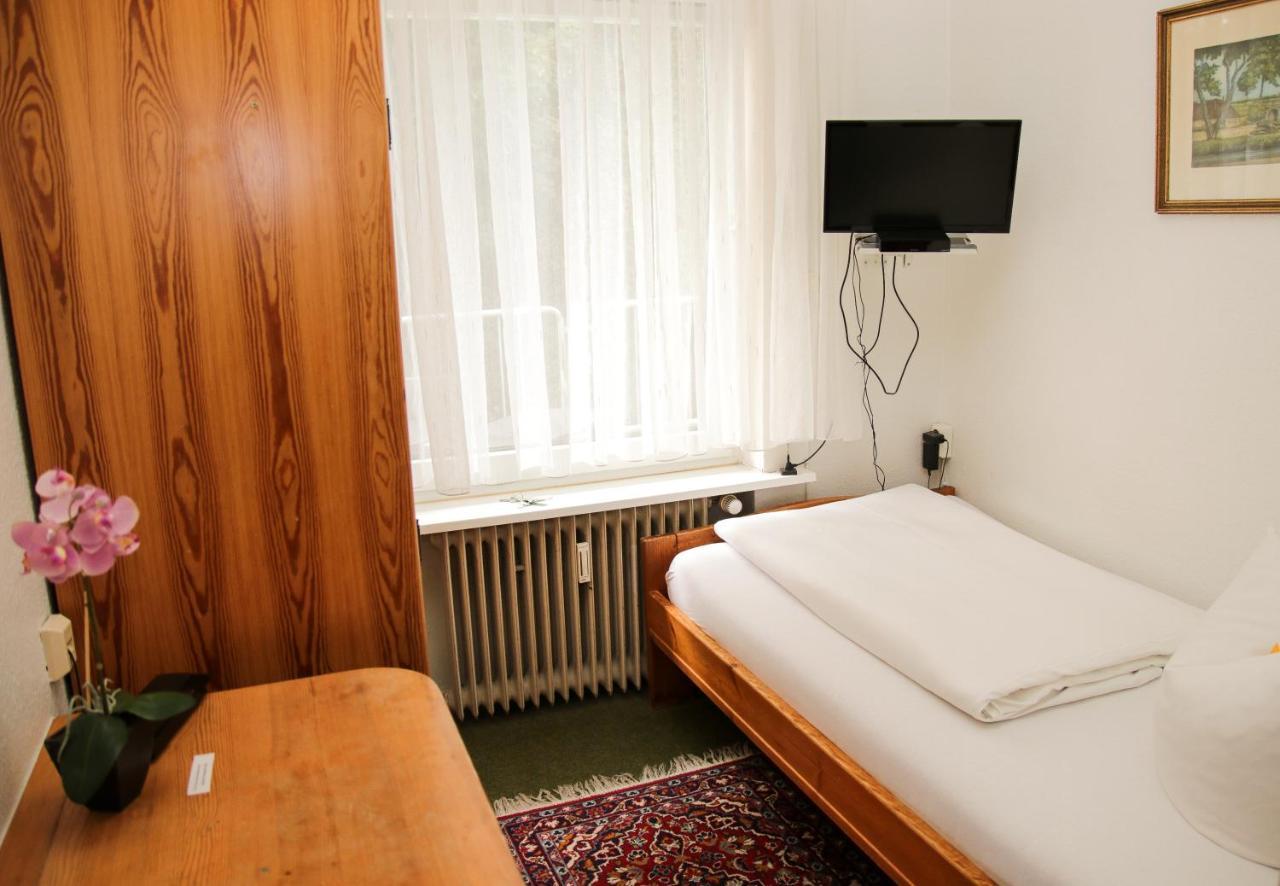 Hotel Meiendorfer Park Free Parking Hamburg-Harburg Exteriör bild